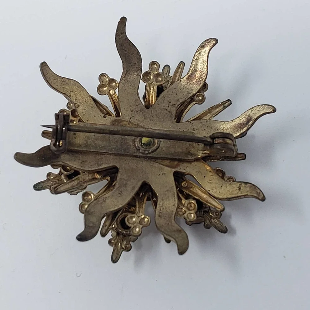 Gold Tone Crystal Clear Blue Starburst Brooch Pin - Picture 2 of 3